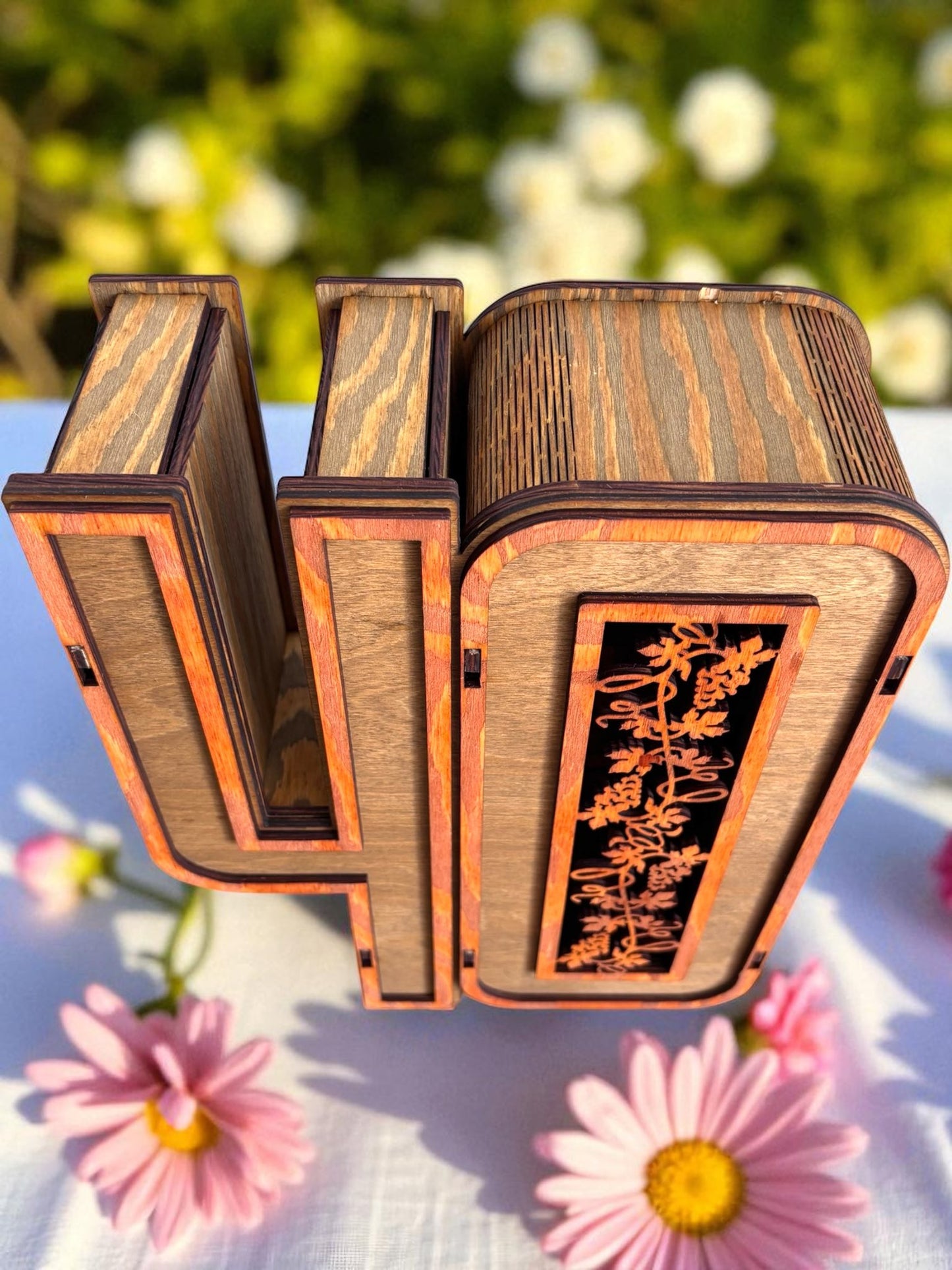 Cutie din lemn personalizată pentru aniversare 40 de ani – lucrată manual, elegantă și simbolică