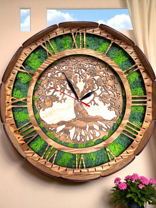 Ceas de perete din lemn „Arborele Vieții” cu mușchi scandinav natural