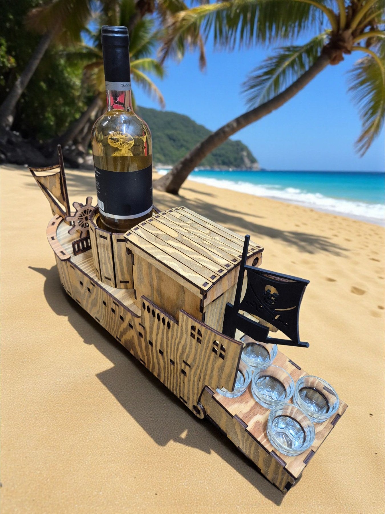 Mini Bar „Corabie Pirat” din Lemn – cu Sertar și 5 Pahare Incluse