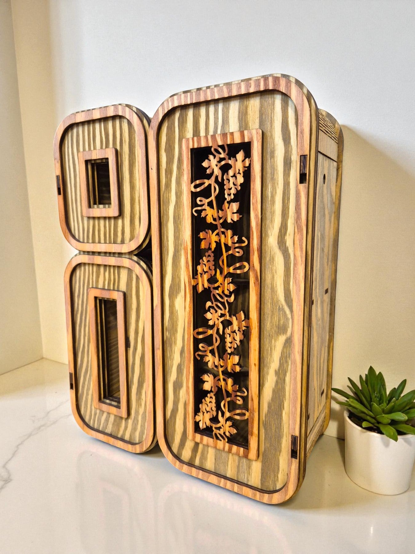 Cutie din lemn personalizată pentru aniversarea de 80 de ani 🎉